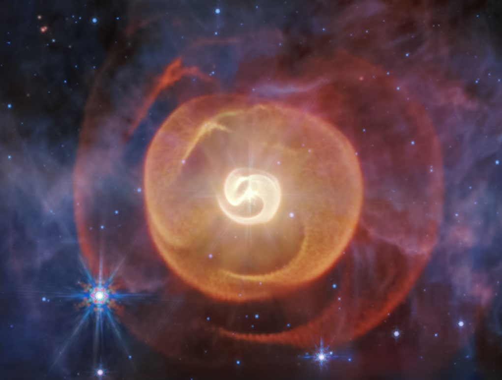 Webb Reveals Four Spiralling Dust Shells Around Apep 1